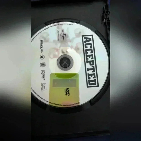 Accepted DVD (EUC) - Picture 4 of 4